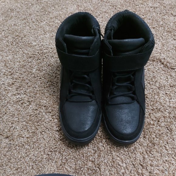 Call it Spring Varrese Wedge Booties - Picture 4 of 7